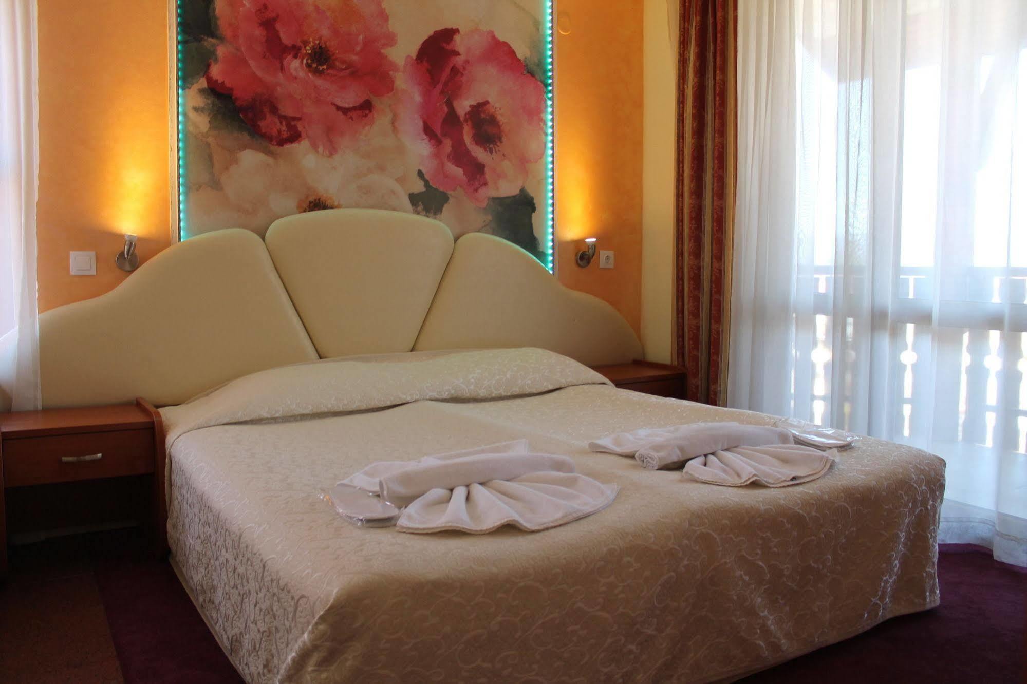 Elegant Hotel Bansko Exterior foto